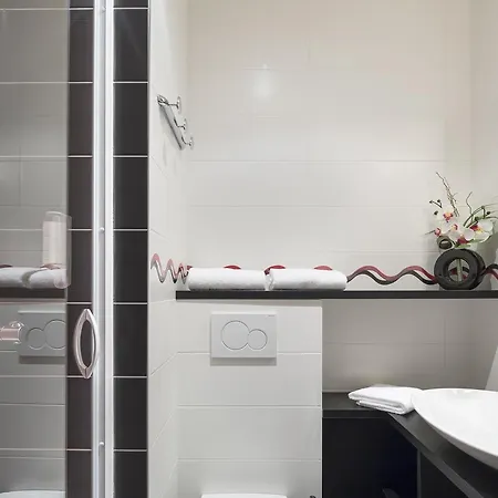 Hotel Logis Maison Vauban - St Malo 2*