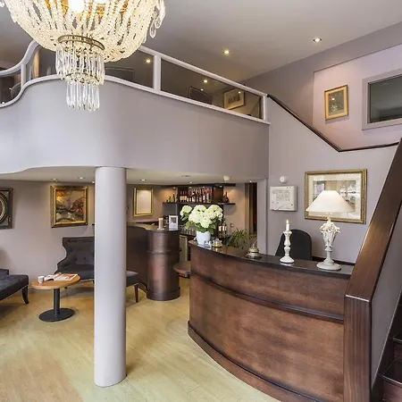 Hotel Logis Maison Vauban - St Malo 2*